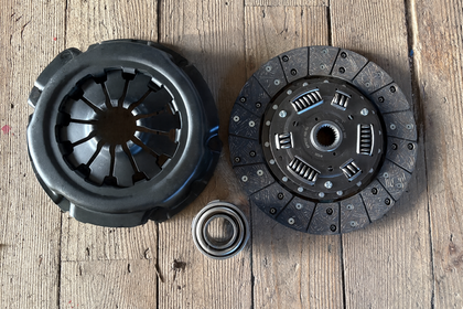 3pc Standard Clutch Kit for Rover V8 Engine to fit TVR