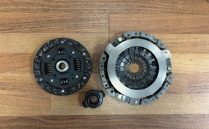 LUK 3Pc Clutch Kit for Citroen Saxo 1.5 Diesel To November 1997