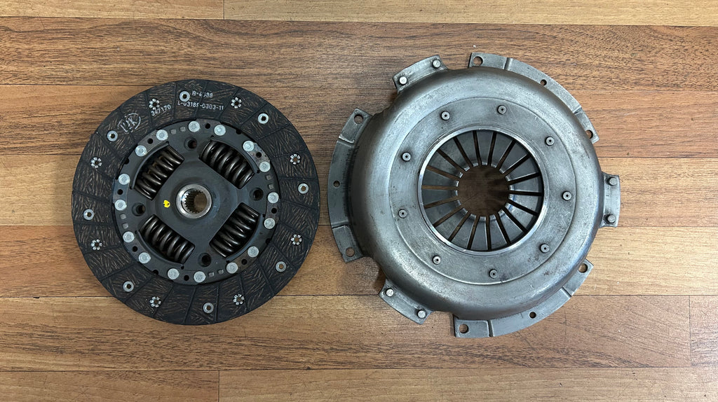 2Pc Clutch Kit for Volkswagen LT 28 2.0 Engine Code CH 1975-1982
