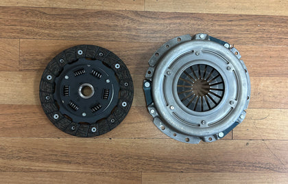 2Pc Clutch Kit for Renault Clio MK1 1.1-1.2-1.4 To April 1996